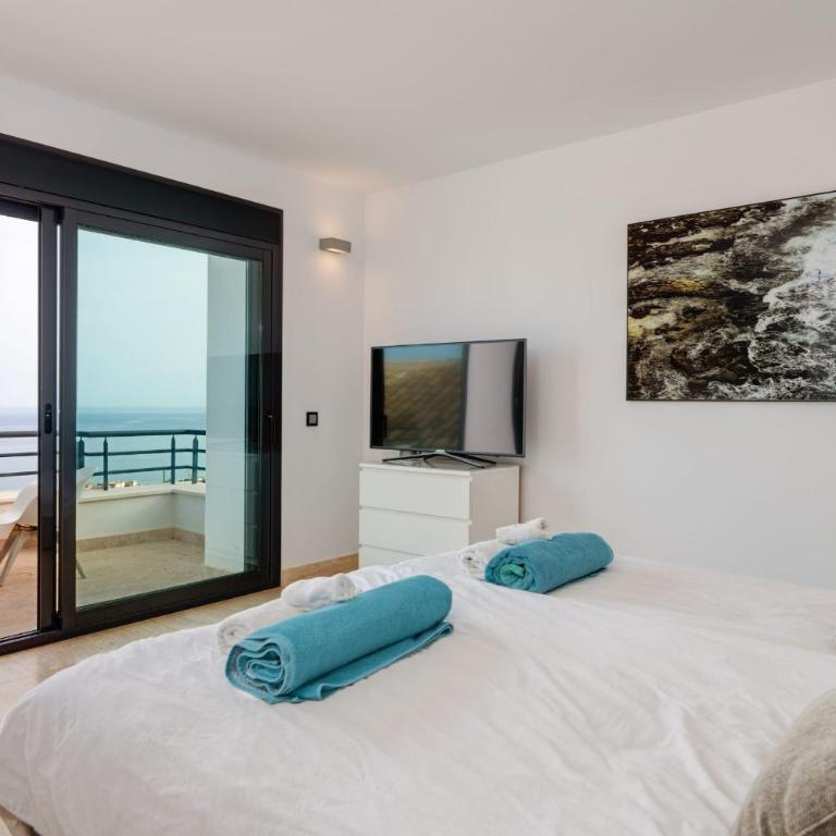 Amazing modern villa with spectacular seaviews close to Benalmadena Pueblo - Villa - 35