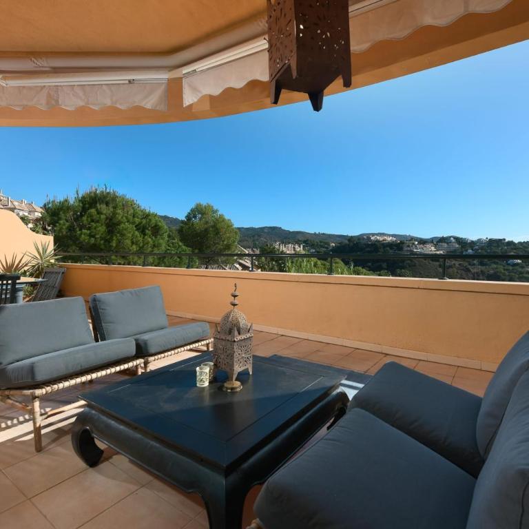 Beautiful 2 bedroms apartment located in Elviria Hills - Apartment - 5