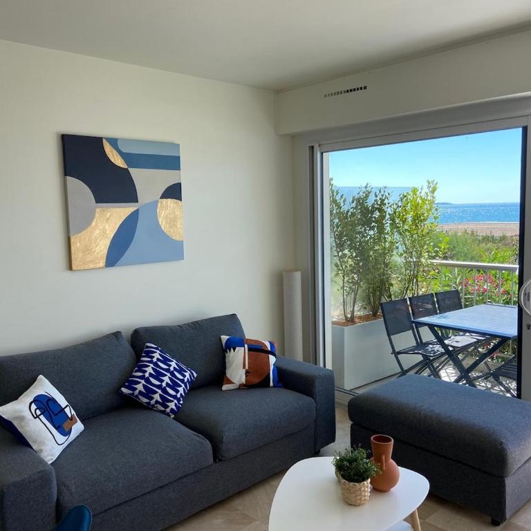 Superbe T2cabine vue mer accès direct plage Benoît - Two-Bedroom Apartment - 1