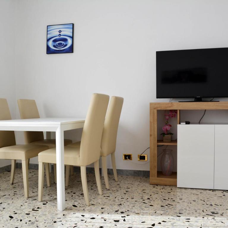 La Casa di Dany - Two-Bedroom Apartment - 14