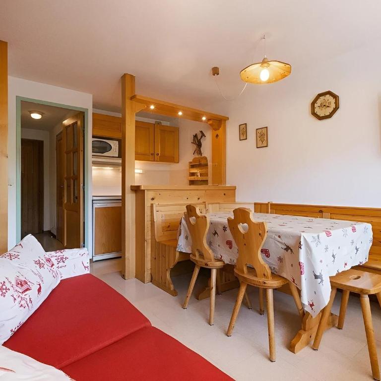 Appartement 3*, 4-6 personnes, proche pistes, animaux admis, garage - FR-1-304-39 - Apartamento (6 adultos) - 6