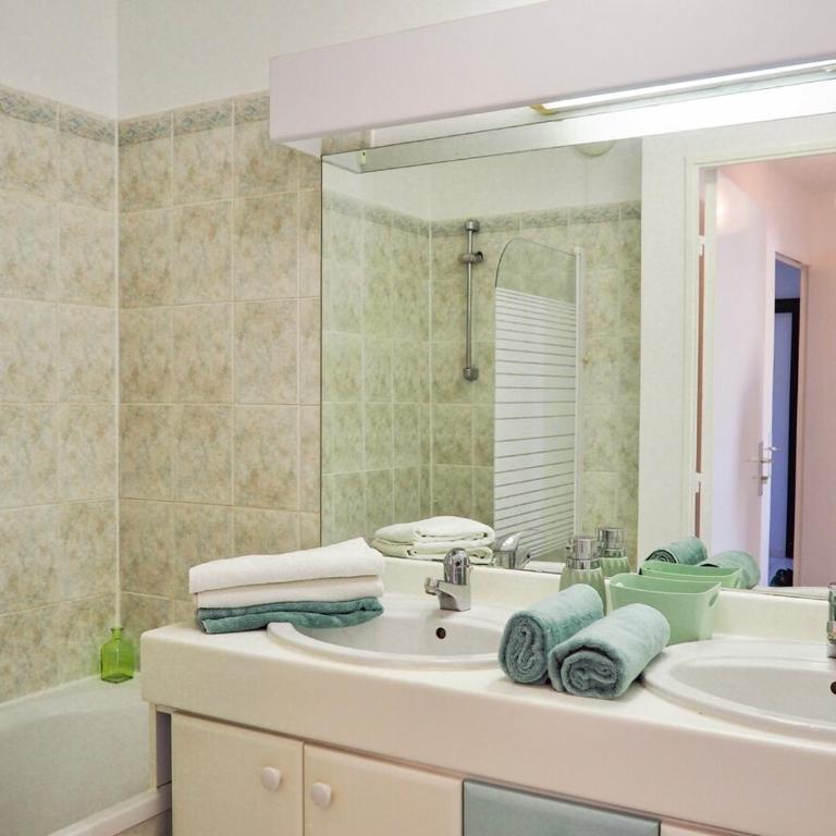 Appartement spacieux - Vue notre dame de la garde - Terrasse - Wifi - Appartement - 18