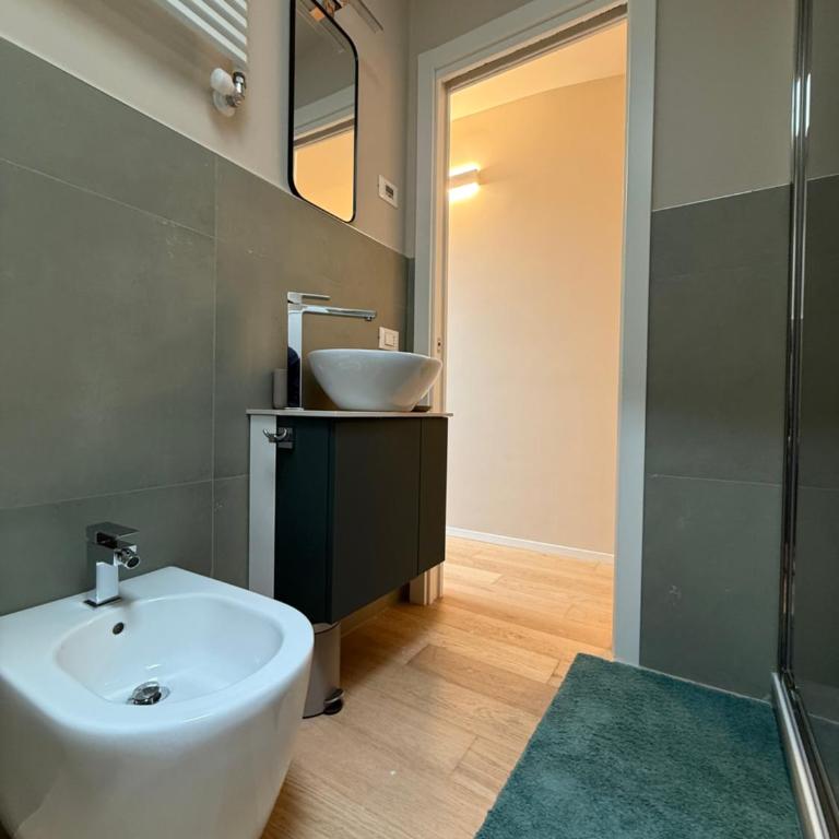 Loft 83 - Three-Bedroom Apartment - 32