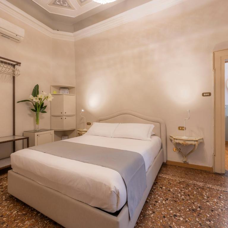 Residenza Palazzo Negri - Camera Matrimoniale Standard - 4