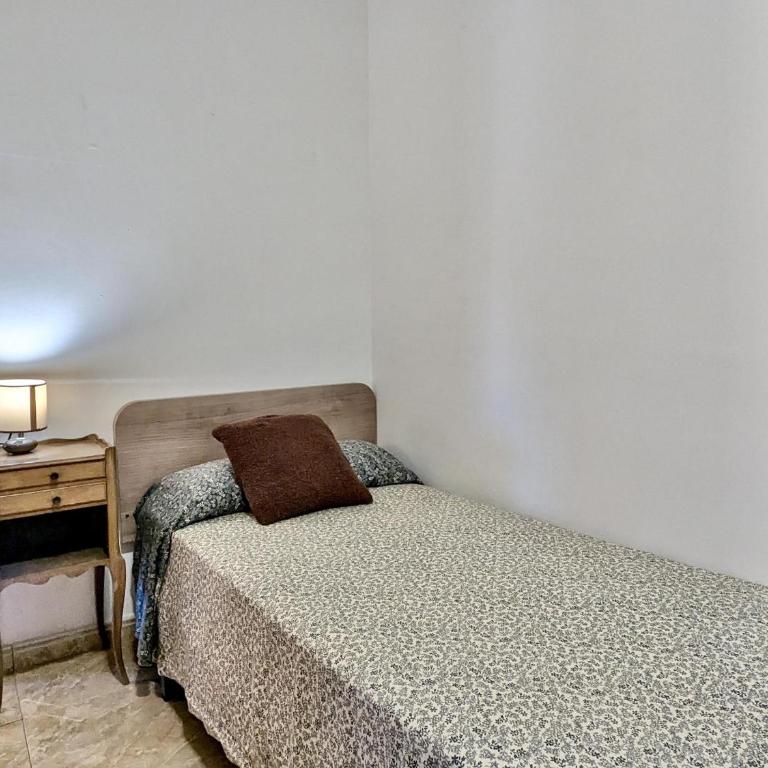EVH125 Apartamento con balcon cerca del centro - Apartamento - 25