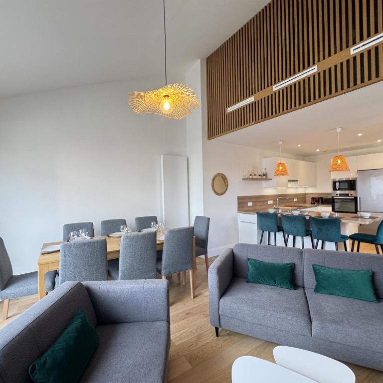 Le Corner - Hyper Centre - Terrasse - 8 pers - Appartement 4 Chambres avec Balcon - 12