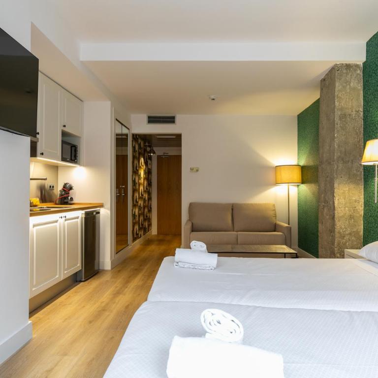 Apartahotel Quo Eraso - Standard Studio - 2
