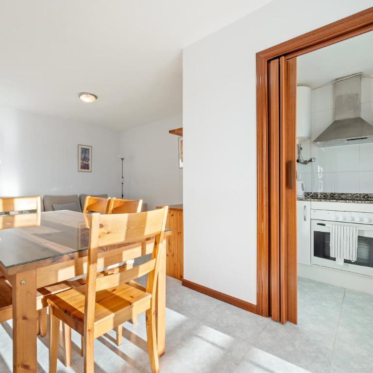 Hauzify I Apartaments Blue Riviera 2-4 - Apartamento de 2 dormitorios - 8