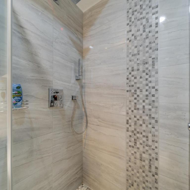 COZY Urban Heaven - Room #1582976501 - 18