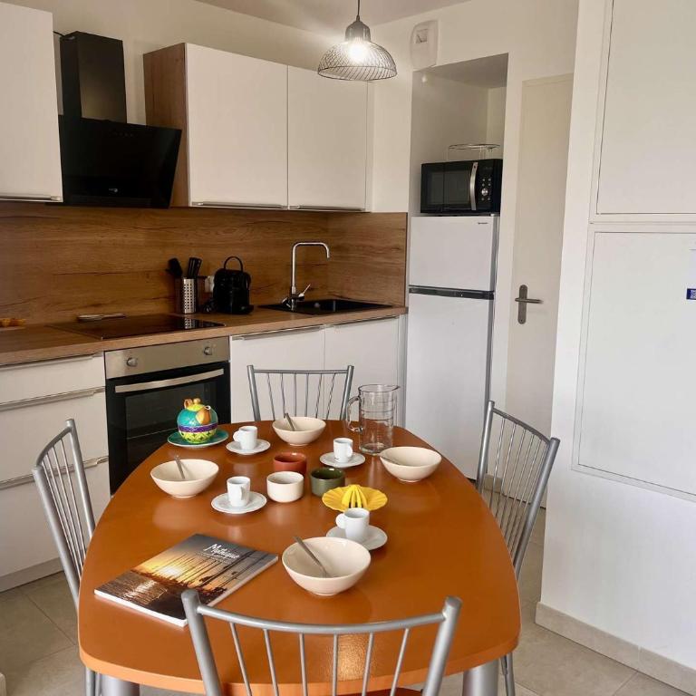 CO020-A43 Appart 2 pièces - 4 personnes - COGOLIN - Appartement 1 Chambre - 6