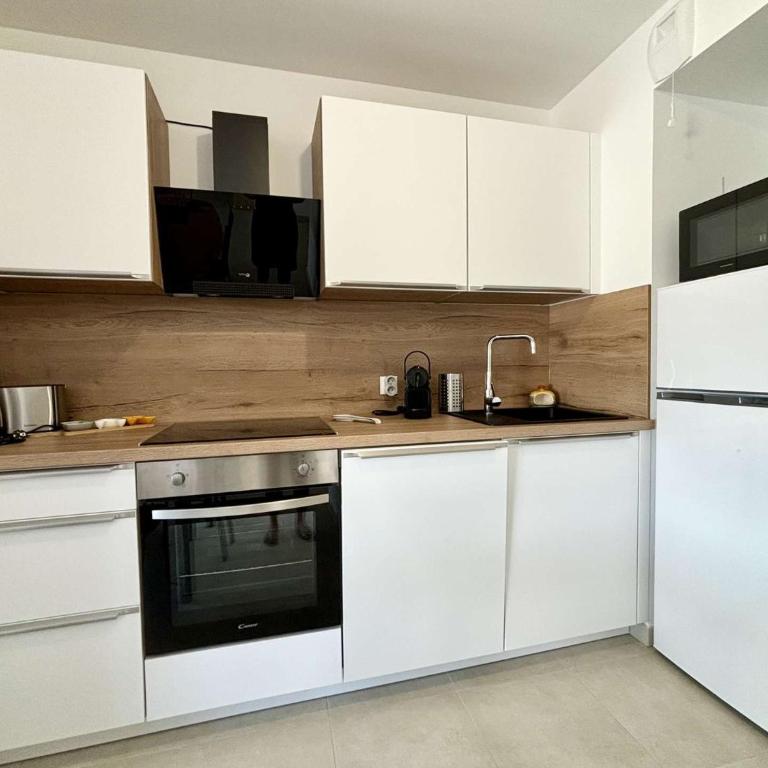 CO020-A43 Appart 2 pièces - 4 personnes - COGOLIN - Appartement 1 Chambre - 7