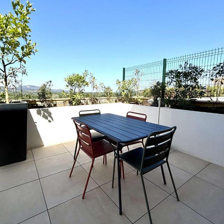 CO020-A43 Appart 2 pièces - 4 personnes - COGOLIN - Appartement 1 Chambre - 15
