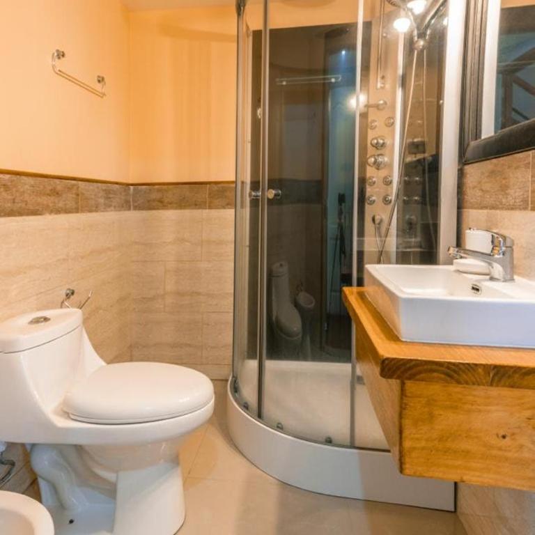 Martina Country Lodge Espacio familiar con piscina - Room #1582986801 - 10