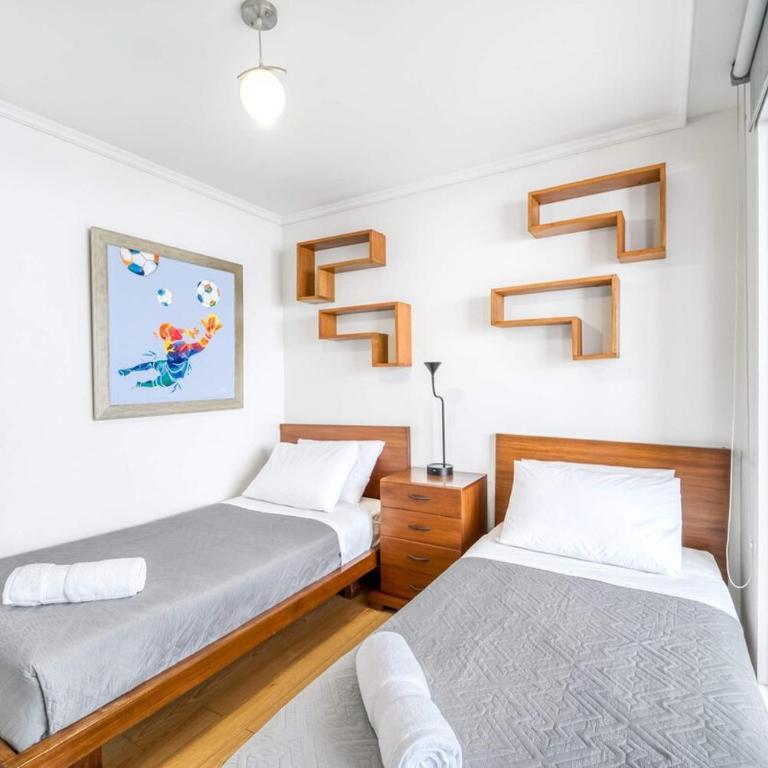 Seafront Bay 3BR Apartment with Terrace & Sea View - Room #1582991001 - 14