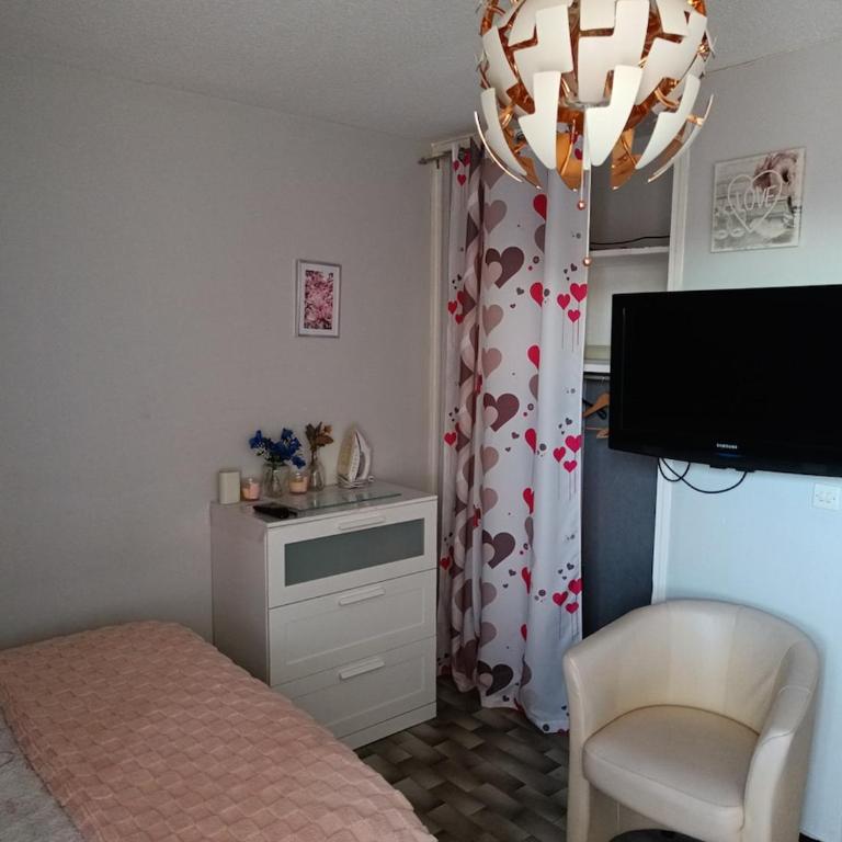 studio bien equipé proche des Thermes - Appartement 1 Chambre - 6