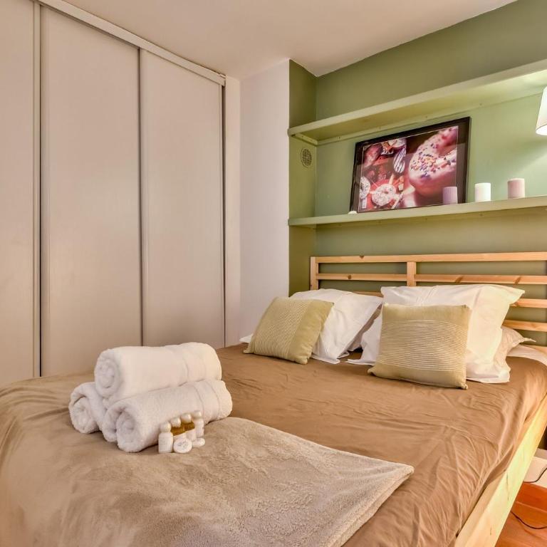 Charming Parisian Retreat in the Heart of the City - Appartement - 10