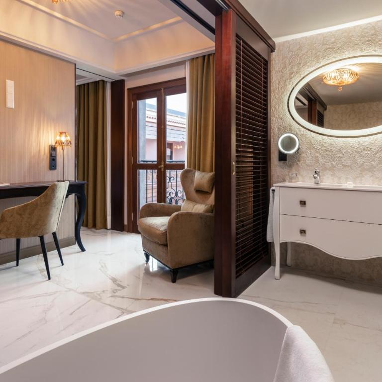 Santa Catalina, a Royal Hideaway Hotel - Gran Lujo - Suite Junior Premium - 4