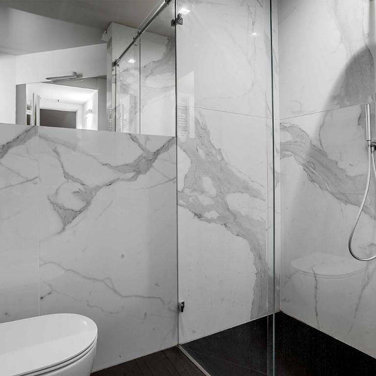 Salina Luxury Suites - Camera Matrimoniale con Bagno Privato - 10