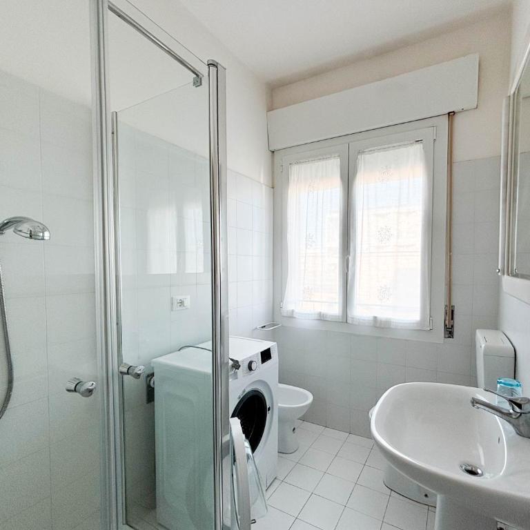 VILLA TERESA fronte mare - Appartamento con 2 Camere da Letto e Vista Mare - 8