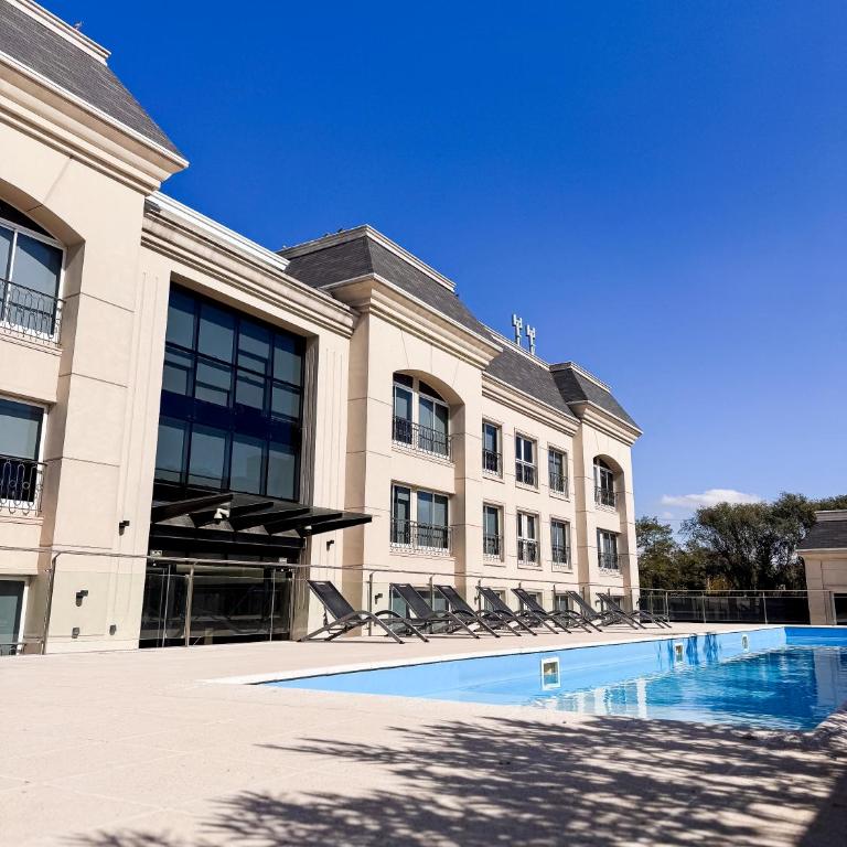 Apart France - Dos Dormitorios - Cochera, gim, piscina y spa - Apartamento de 2 dormitorios - 8