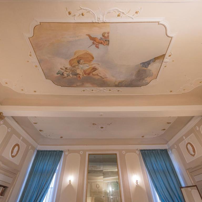 Residenza Palazzo Negri - Junior Suite con Balcone e Vasca - 19