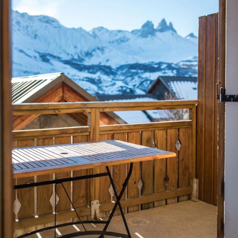 Apartment for 4 - 6 people in Albiez-Montrond - Appartamento - 3