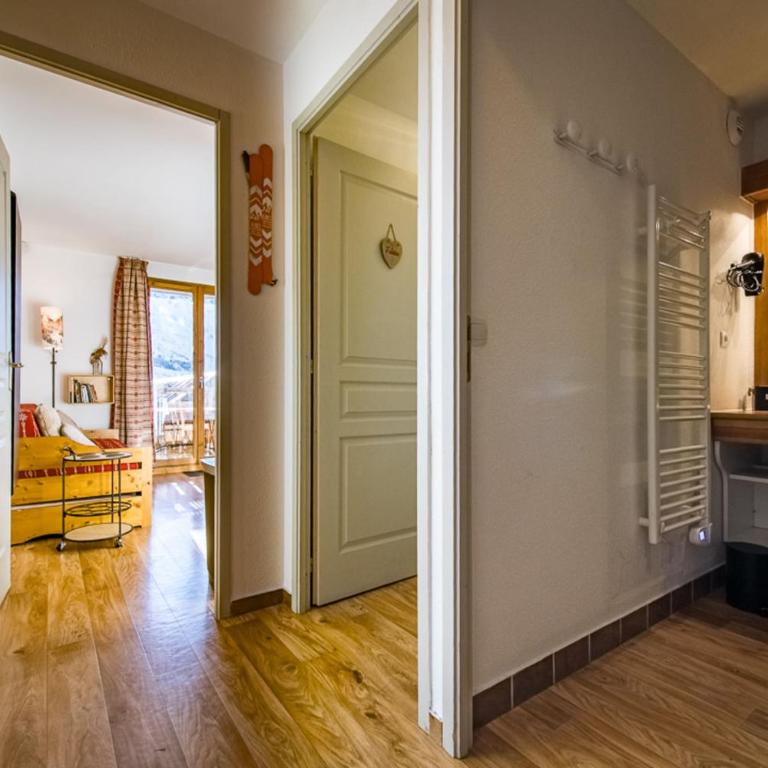 Apartment for 4 - 6 people in Albiez-Montrond - Appartamento - 6