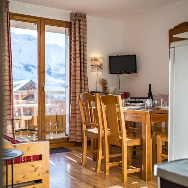 Apartment for 4 - 6 people in Albiez-Montrond - Appartamento - 7