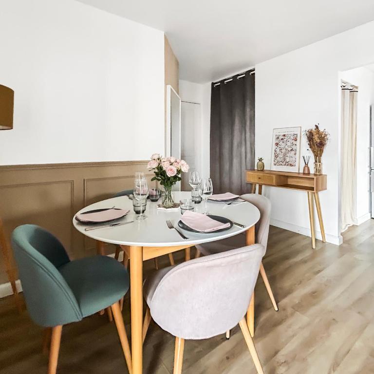 T3 moderne, balcon, parking, proche centre ville - Two-Bedroom Apartment with Terrace - 7