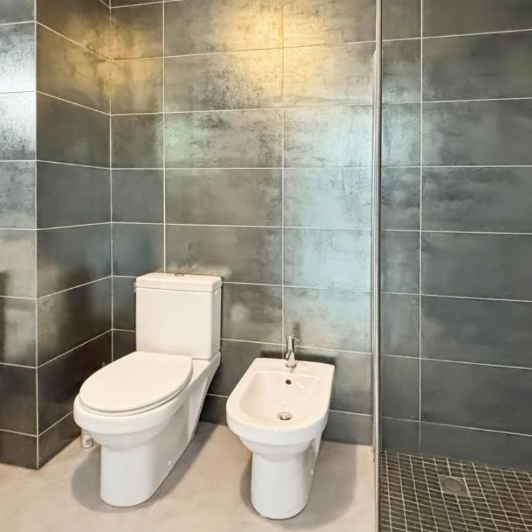Modern 2 Bd Next To Rue Dantibes - Apartamento - 16