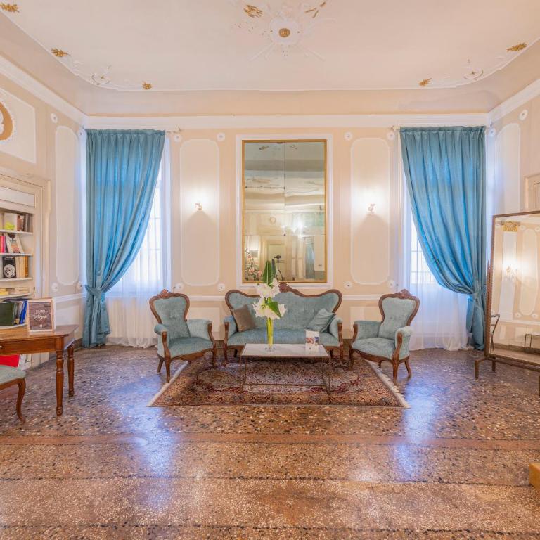 Residenza Palazzo Negri - Junior Suite con Balcone e Vasca - 20