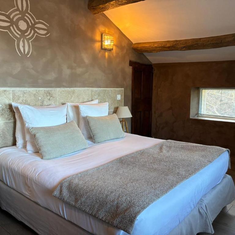 Hôtel et SPA des sources du gros noyer - Deluxe Doppel-/Zweibettzimmer - 9