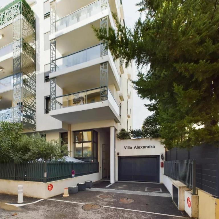 Villa Alexandra, Juan std avec Clim, parking - One-Bedroom Apartment - 1