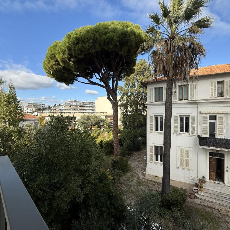 Villa Alexandra, Juan std avec Clim, parking - One-Bedroom Apartment - 11