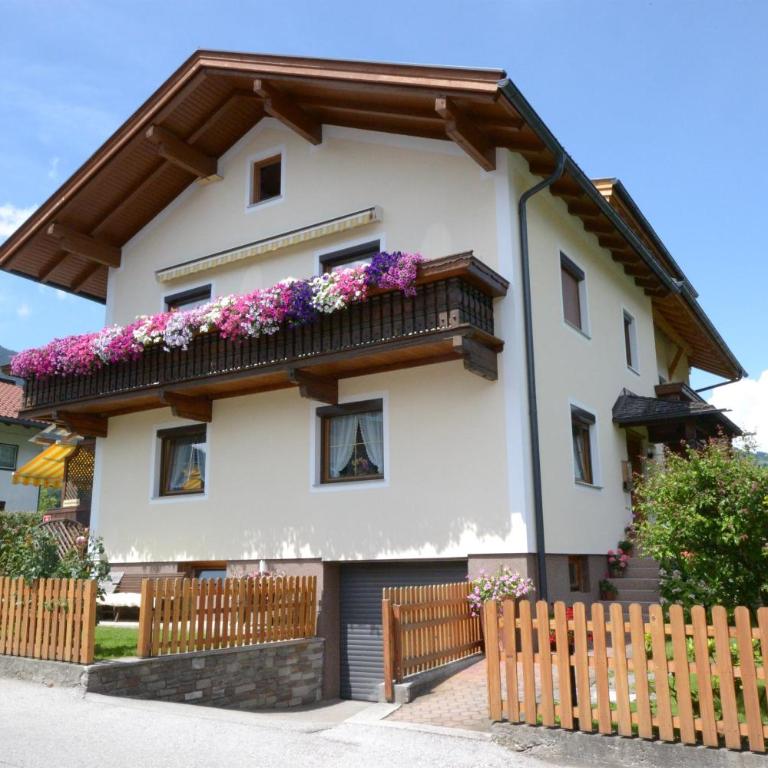 Ferienhaus Raffeiner - Apartment mit 2 Schlafzimmern und Dusche - 1