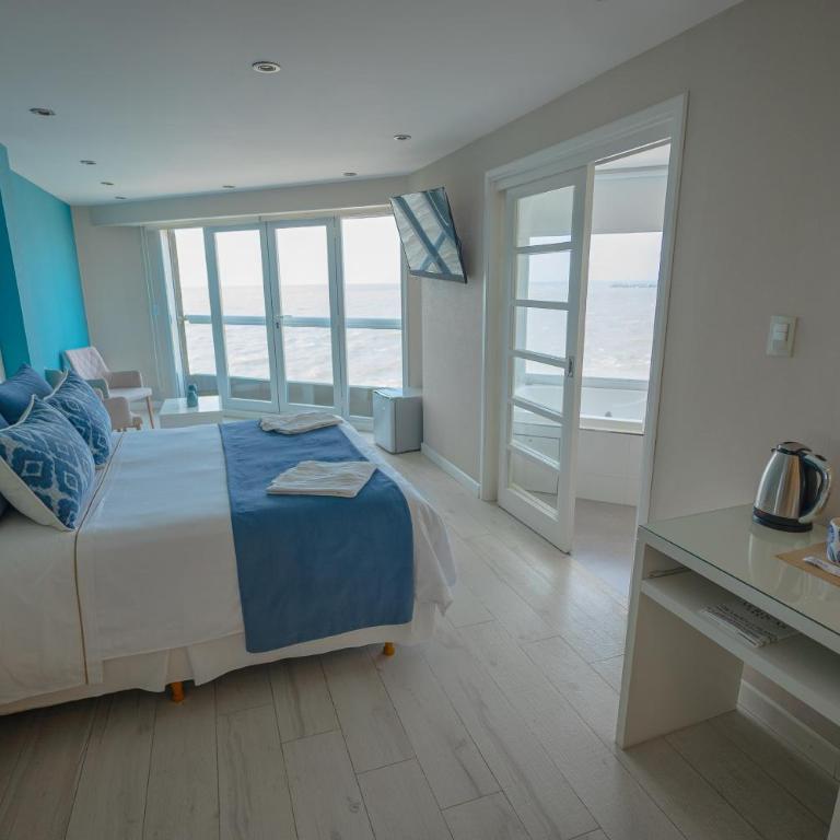 Hotel Las Rocas - Suite con vistas al mar - 11