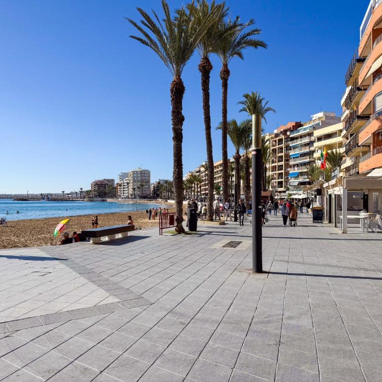 151 Amazing Apartment Alicante-Holiday - Apartamento de 2 dormitorios - 37