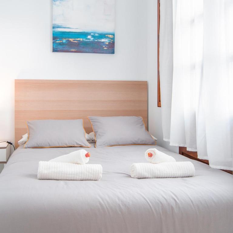 Riverside Triana Apartment - Three-Bedroom Apartment - 5