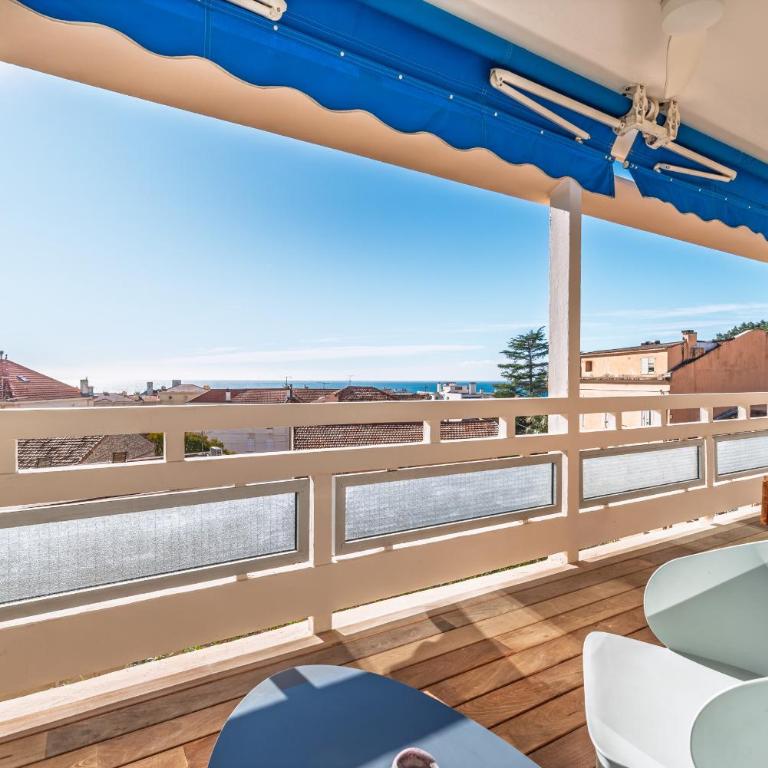 Marius By Terrys Homes - Apartment mit 2 Schlafzimmern, Terrasse und Meerblick - 1