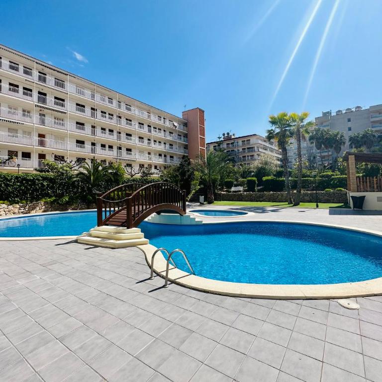 Home Arquus I Salou - Apartamento de 2 dormitorios con vistas a la piscina - 1