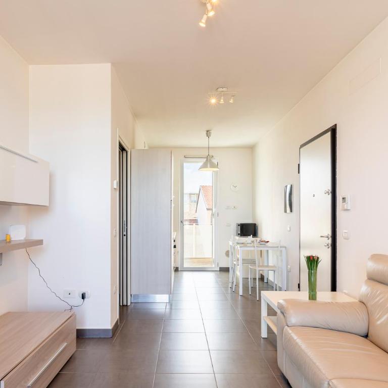 GuestHost - Bright Balcony Apt with Sea-View - Appartamento con 2 Camere da Letto - 9