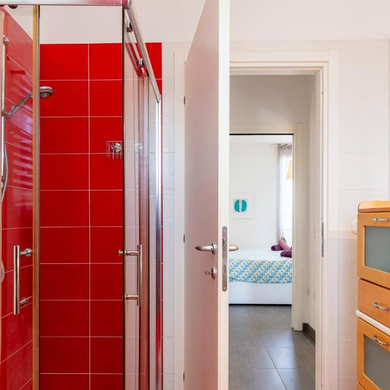 GuestHost - Bright Balcony Apt with Sea-View - Appartamento con 2 Camere da Letto - 26