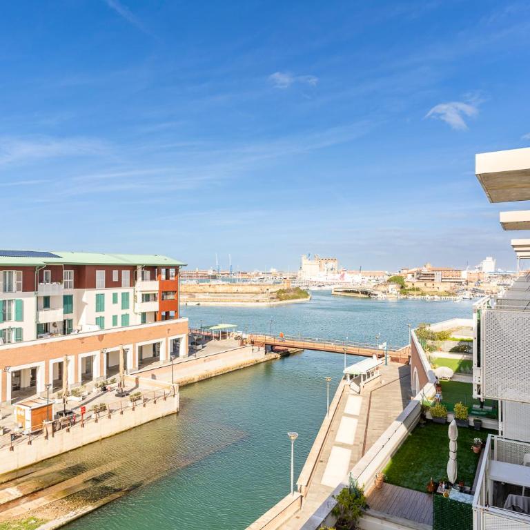 GuestHost - Bright Balcony Apt with Sea-View - Appartamento con 2 Camere da Letto - 1