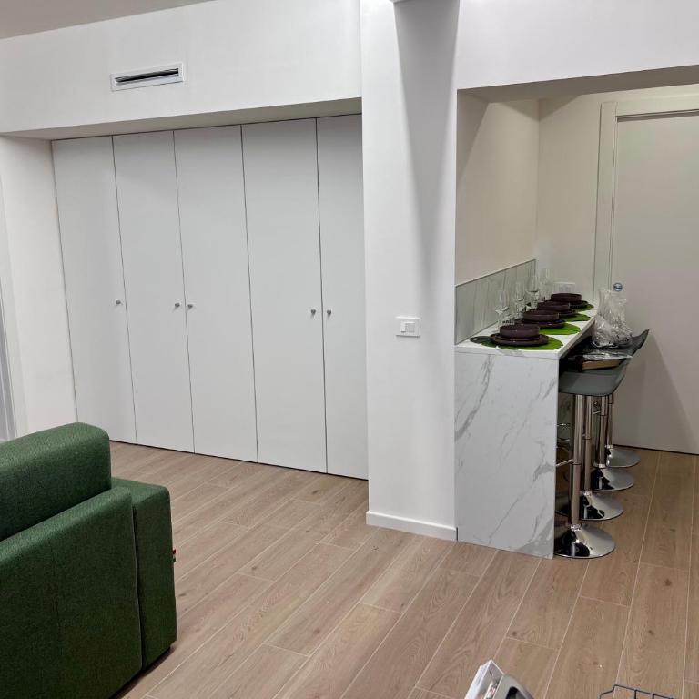 Stay Bloom Milano M3 DUOMO 12 min - Appartamento con 1 Camera da Letto - 4