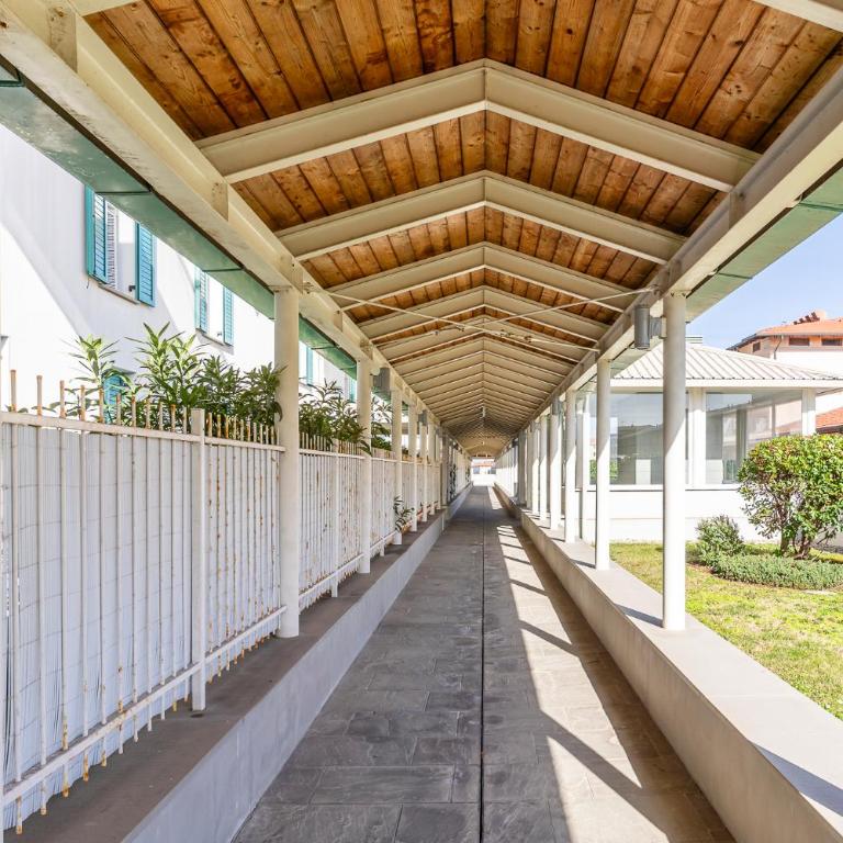 GuestHost - Bright Balcony Apt with Sea-View - Appartamento con 2 Camere da Letto - 41