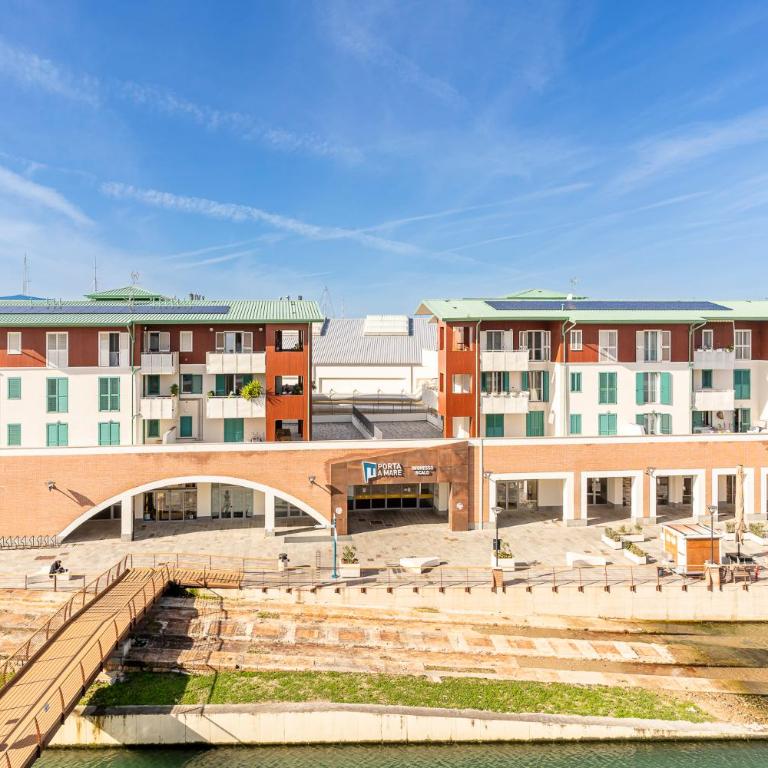 GuestHost - Bright Balcony Apt with Sea-View - Appartamento con 2 Camere da Letto - 38
