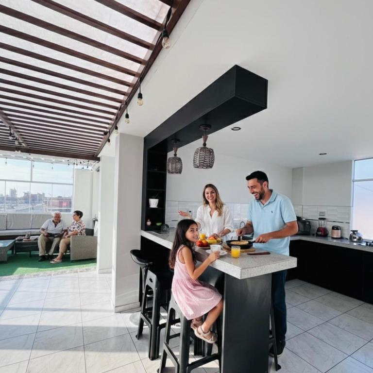 Sun Terrace Ilo Loft - Apartment - 20