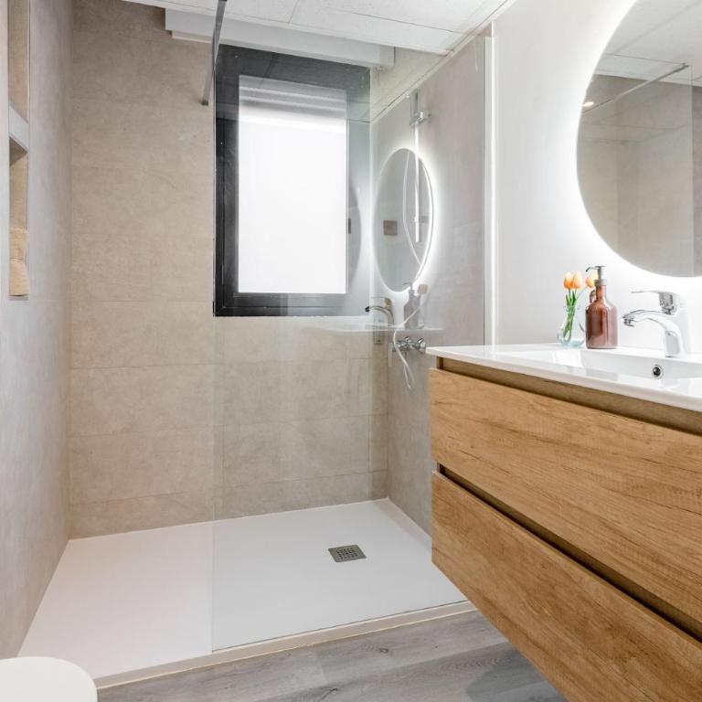 Nova City Apartment - Next to Atocha Station - Two-Bedroom Deluxe Apartment - 3