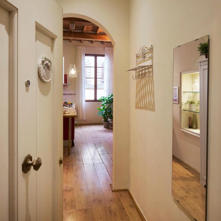 Bright, romantic retreat in central Florence - Appartamento con 1 Camera da Letto - 16