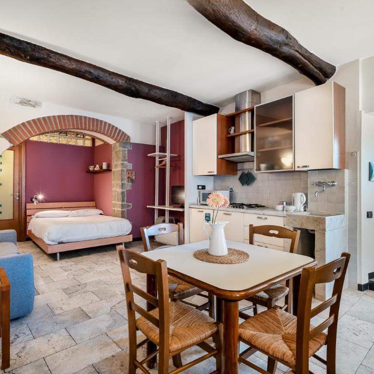 GuestHost - Casa Castiglione - Riomaggiore Studio Apartment x4 - Apartment - 6